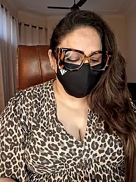 SEXY-Sardarni online show from 5, 5, 2026