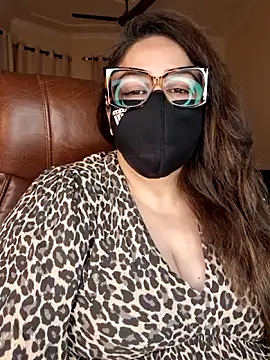 Snapshot of SEXY-Sardarni chatting on 17, 6, 2026 SEXY-Sardarni online show from 17, 6, 2026