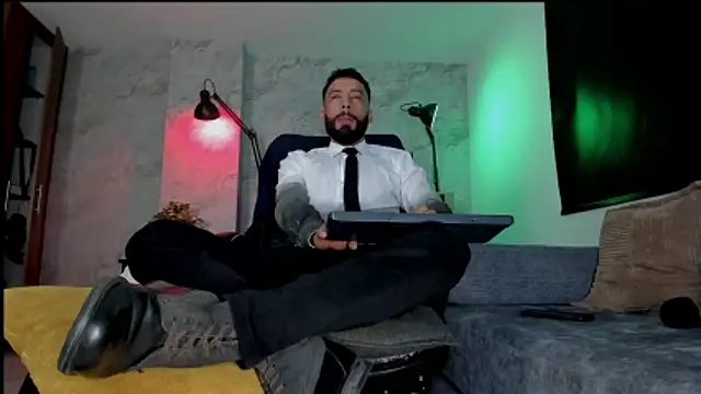 bruno woods online show from 4, 12, 2025