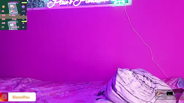 Snapshot of Putipaula3 chatting on 14, 12, 2025 Putipaula3 online show from 14, 12, 2025