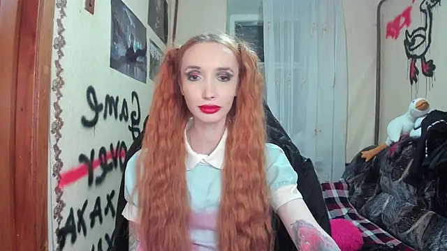 Roxy Silver online show from 24, 2, 2025