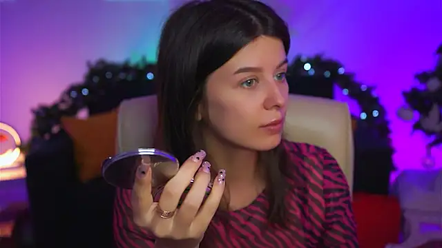 NicoleMun online show from 26, 1, 2025