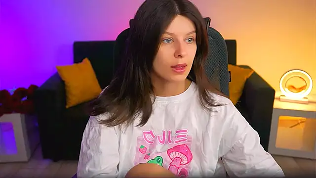 NicoleMun online show from 9, 2, 2025