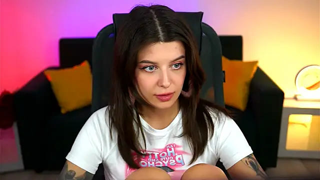 NicoleMun online show from 16, 3, 2025