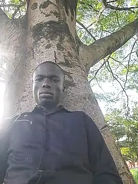 Snapshot of Javan_ chatting on 8, 10, 2025 Javan online show from 8, 10, 2025