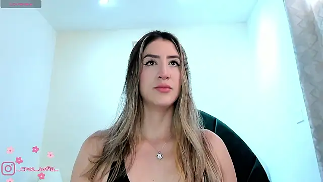  AlejaCruz  online show from 20, 2, 2026