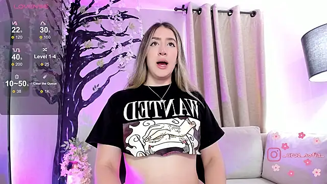  AlejaCruz  online show from 10, 3, 2026