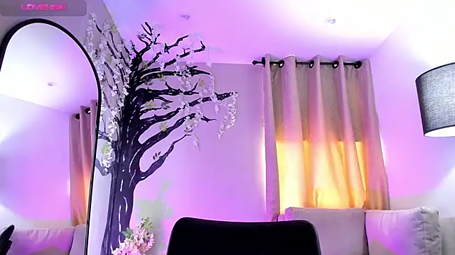  AlejaCruz  online show from 25, 3, 2026