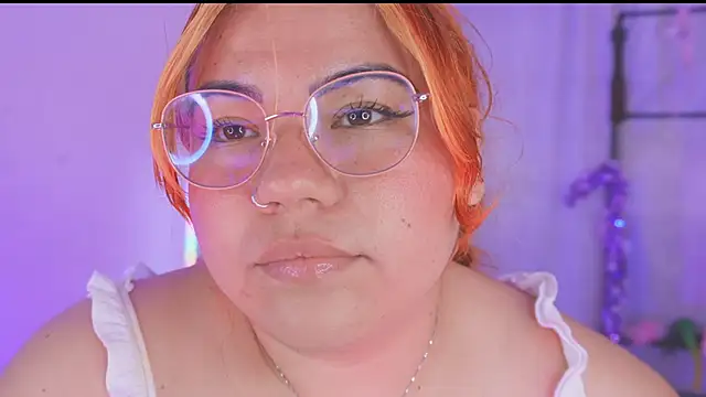 Snapshot of Samanta_cutee chatting on 5, 1, 2026 Samanta cutee online show from 5, 1, 2026