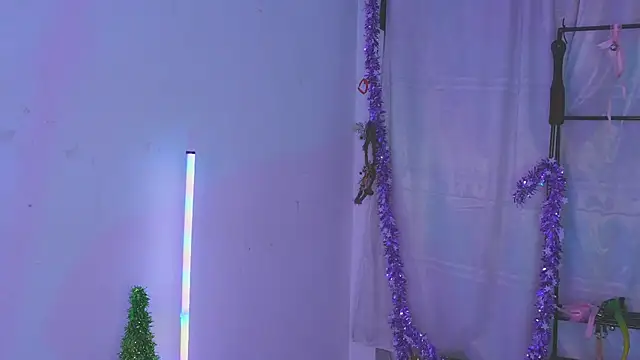 Snapshot of Samanta_cutee chatting on 12, 1, 2026 Samanta cutee online show from 12, 1, 2026