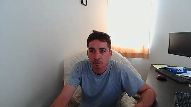 Snapshot of Latineirajp chatting on 9, 6, 2026 Latineirajp online show from 9, 6, 2026