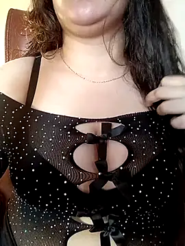 Snapshot of AK---47 chatting on 5, 11, 2025 AK---47 online show from 5, 11, 2025