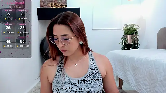 Snapshot of _LaraMom_ chatting on 29, 1, 2025 LaraMom online show from 29, 1, 2025