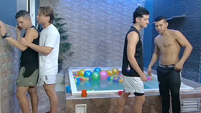 Snapshot of Boysgang_sex chatting on 5, 11, 2025 Boysgang sex online show from 5, 11, 2025