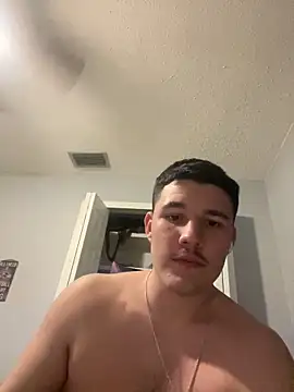 Snapshot of Shaded24 chatting on 4, 11, 2025 Shaded24 online show from 4, 11, 2025