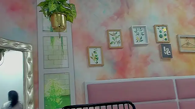 Snapshot of Idiris_big chatting on 3, 2, 2025 Idiris big online show from 3, 2, 2025