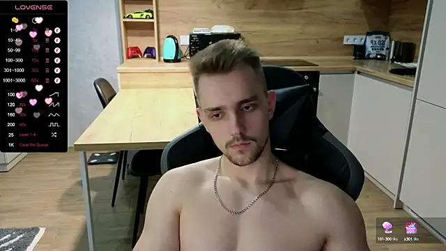 Snapshot of Larstar01 chatting on 2, 2, 2025 Larstar01 online show from 2, 2, 2025