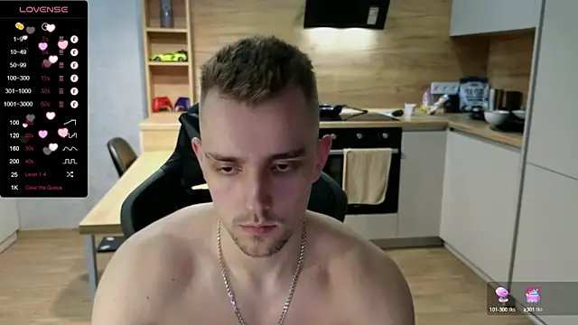 Snapshot of Larstar01 chatting on 4, 2, 2025 Larstar01 online show from 4, 2, 2025