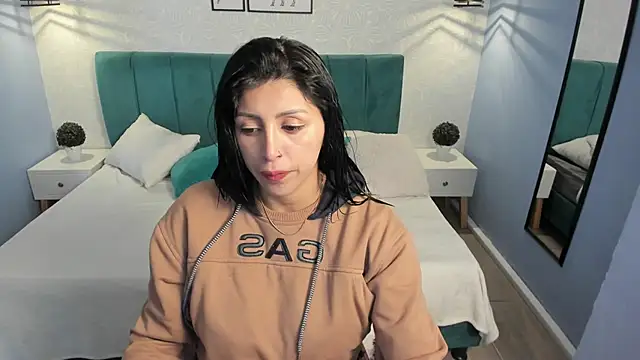 Snapshot of tiffani__love chatting on 22, 2, 2025 tiffani love online show from 22, 2, 2025