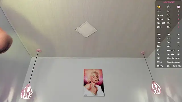 Snapshot of tiffani__love chatting on 13, 3, 2025 tiffani love online show from 13, 3, 2025