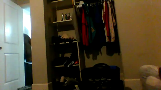 Snapshot of bigdick5157 chatting on 28, 10, 2025 bigdick5157 online show from 28, 10, 2025