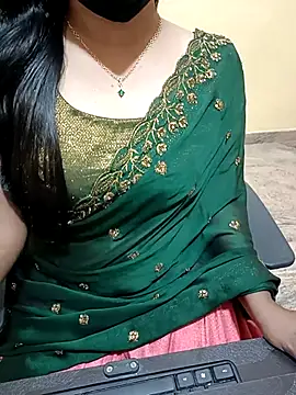 Snapshot of Nithya_05 chatting on 13, 9, 2025 Nithya 05 online show from 13, 9, 2025