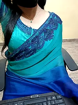 Snapshot of Nithya_05 chatting on 23, 9, 2025 Nithya 05 online show from 23, 9, 2025