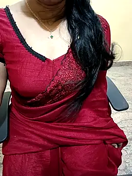 Snapshot of Nithya_05 chatting on 29, 9, 2025 Nithya 05 online show from 29, 9, 2025