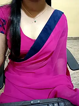 Snapshot of Nithya_05 chatting on 10, 10, 2025 Nithya 05 online show from 10, 10, 2025
