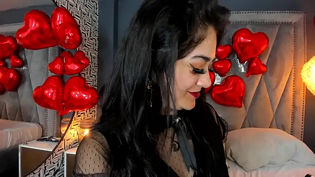 nahomi sweett online show from 6, 2, 2025