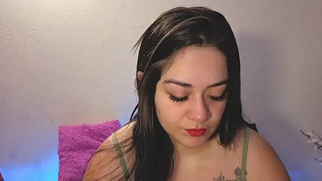 Snapshot of nahomi_sweett chatting on 11, 7, 2026 nahomi sweett online show from 11, 7, 2026