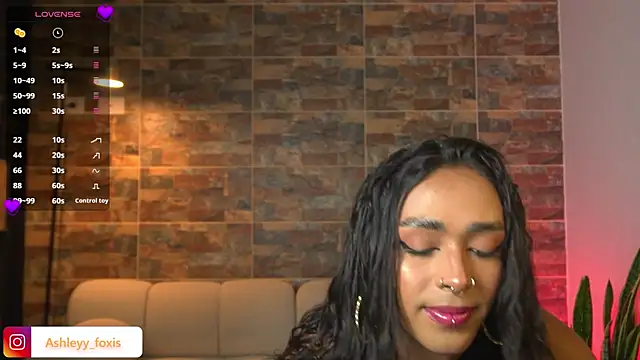 Ashleey Fox online show from 17, 12, 2025