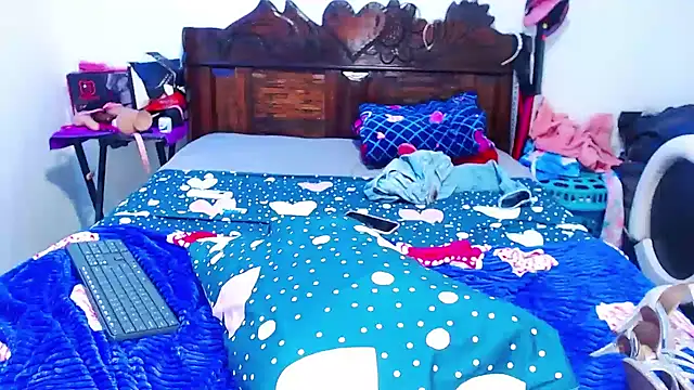 Snapshot of Candy-love87 chatting on 26, 1, 2025 Candy-love87 online show from 26, 1, 2025