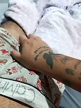 Snapshot of 19suhh chatting on 7, 3, 2026 19suhh online show from 7, 3, 2026