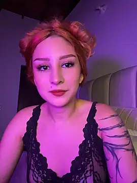 Snapshot of Mon_Cherry chatting on 14, 5, 2026 Mon Cherry online show from 14, 5, 2026
