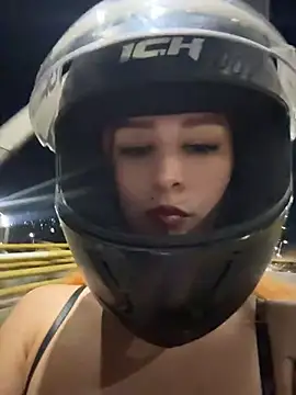 Snapshot of Mon_Cherry chatting on 16, 5, 2026 Mon Cherry online show from 16, 5, 2026