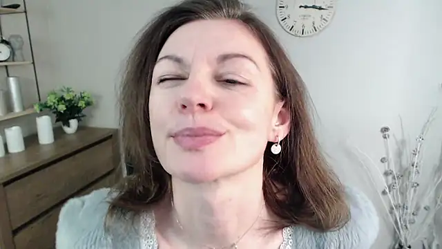 VivianWILD online show from 21, 1, 2025