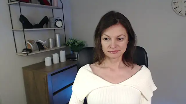 VivianWILD online show from 26, 2, 2025