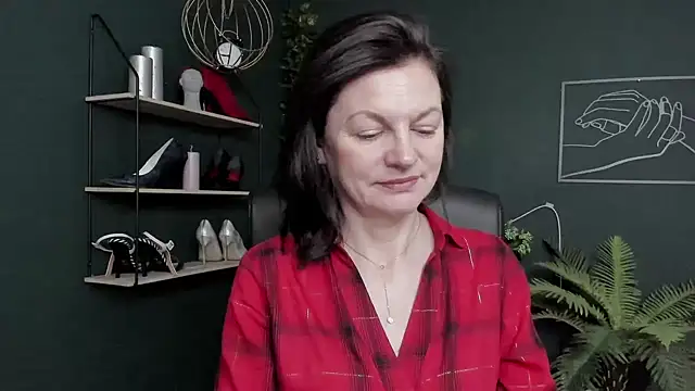 VivianWILD online show from 24, 2, 2026