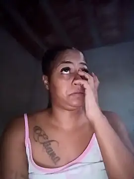 Snapshot of Giselabrunette25 chatting on 24, 9, 2025 Giselabrunette25 online show from 24, 9, 2025