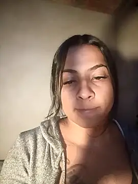 Snapshot of Giselabrunette25 chatting on 1, 10, 2025 Giselabrunette25 online show from 1, 10, 2025