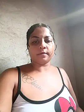 Snapshot of Giselabrunette25 chatting on 16, 10, 2025 Giselabrunette25 online show from 16, 10, 2025