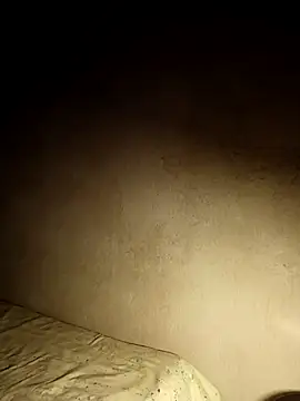 Snapshot of Giselabrunette25 chatting on 17, 10, 2025 Giselabrunette25 online show from 17, 10, 2025