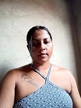 Snapshot of Giselabrunette25 chatting on 22, 10, 2025 Giselabrunette25 online show from 22, 10, 2025