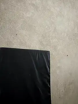 Snapshot of Giselabrunette25 chatting on 3, 12, 2025 Giselabrunette25 online show from 3, 12, 2025