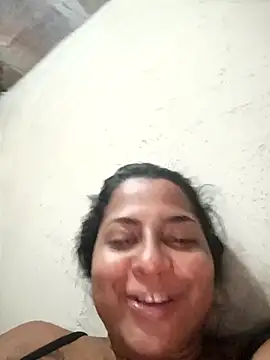 Giselabrunette25 online show from 24, 3, 2026