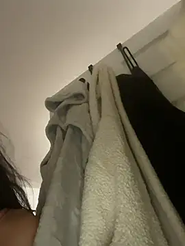 yummyrina online show from 7, 7, 2026