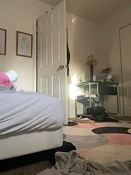 yummyrina online show from 17, 7, 2026