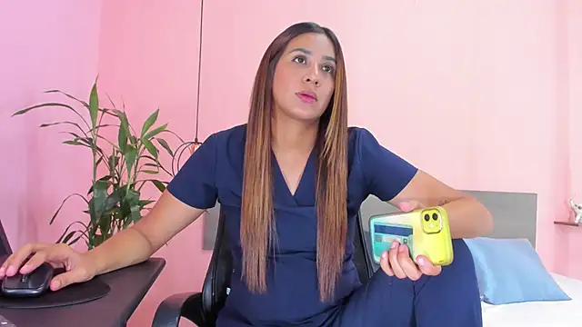 Alana Suares1 online show from 20, 3, 2025