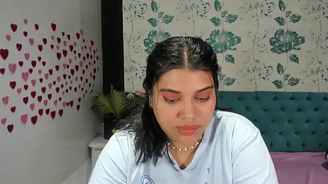 LindaBreeS online show from 9, 2, 2025